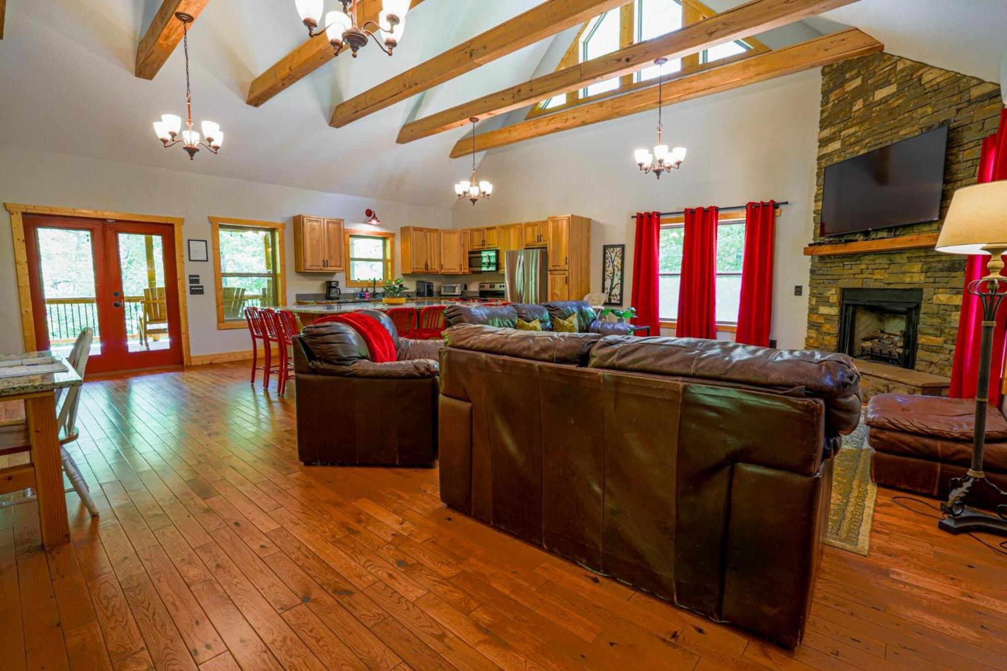 New Listing! Wine Country Retreat - 2 Bed, Hot Tub Villa Далонега Екстериор снимка