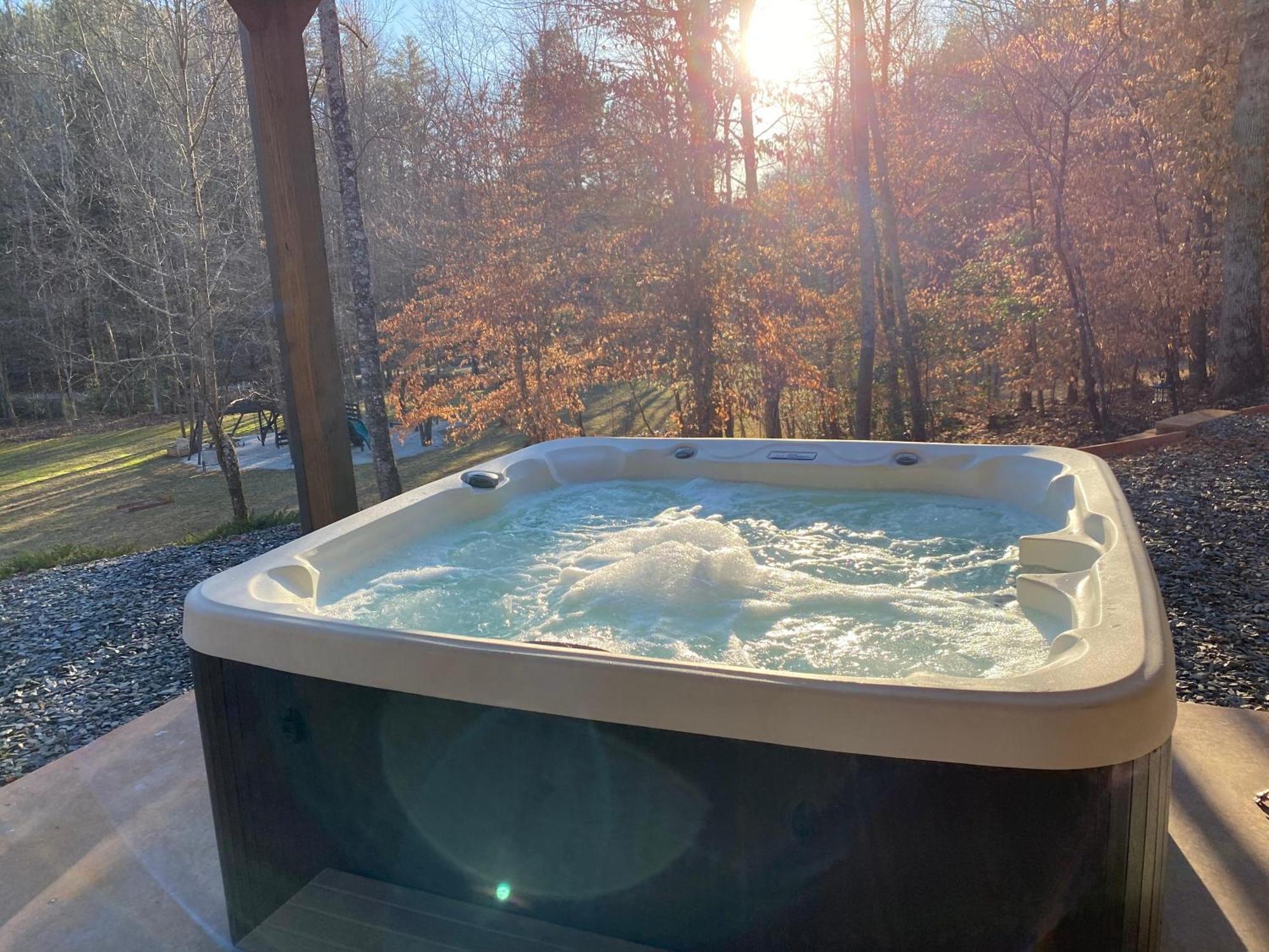 New Listing! Wine Country Retreat - 2 Bed, Hot Tub Villa Далонега Екстериор снимка