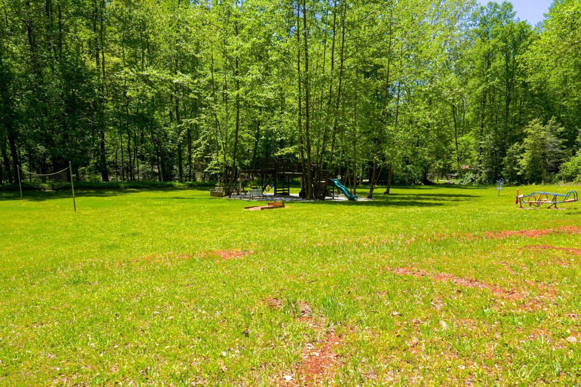 New Listing! Wine Country Retreat - 2 Bed, Hot Tub Villa Далонега Екстериор снимка