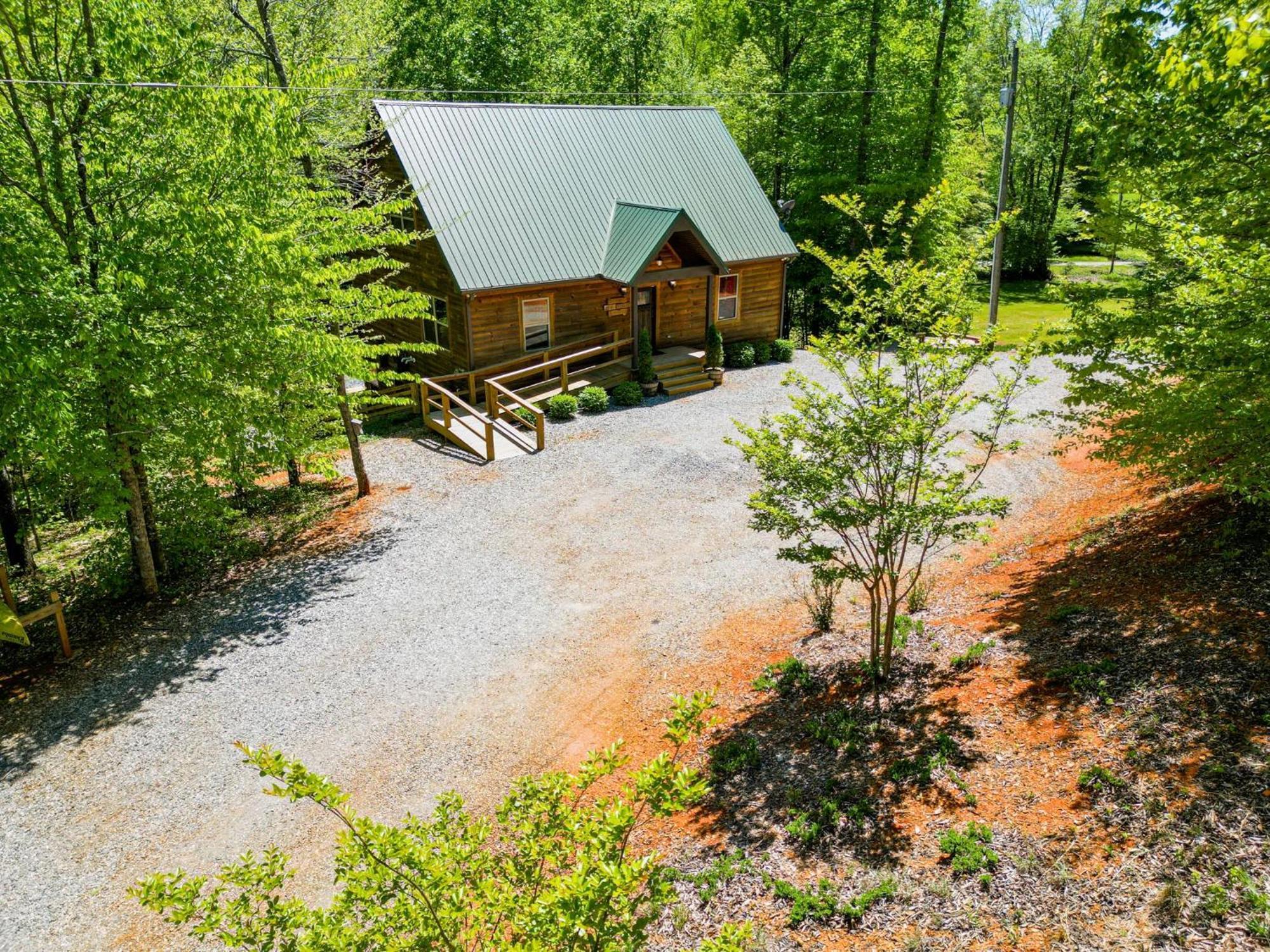New Listing! Wine Country Retreat - 2 Bed, Hot Tub Villa Далонега Екстериор снимка