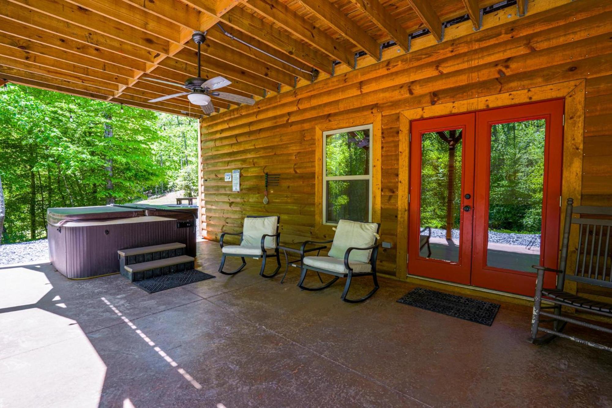 New Listing! Wine Country Retreat - 2 Bed, Hot Tub Villa Далонега Екстериор снимка